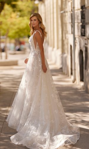 A Linie 9S42_SINCERE_LUNA_NOVIAS_1